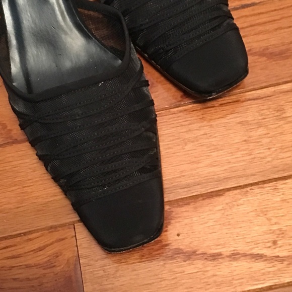 Vaneli Black Women’s 7 1/2 N - Picture 3 of 10